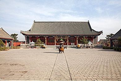 《主播女孩重度依赖》将在东京和大阪开设快闪店 展示超天酱等身手办